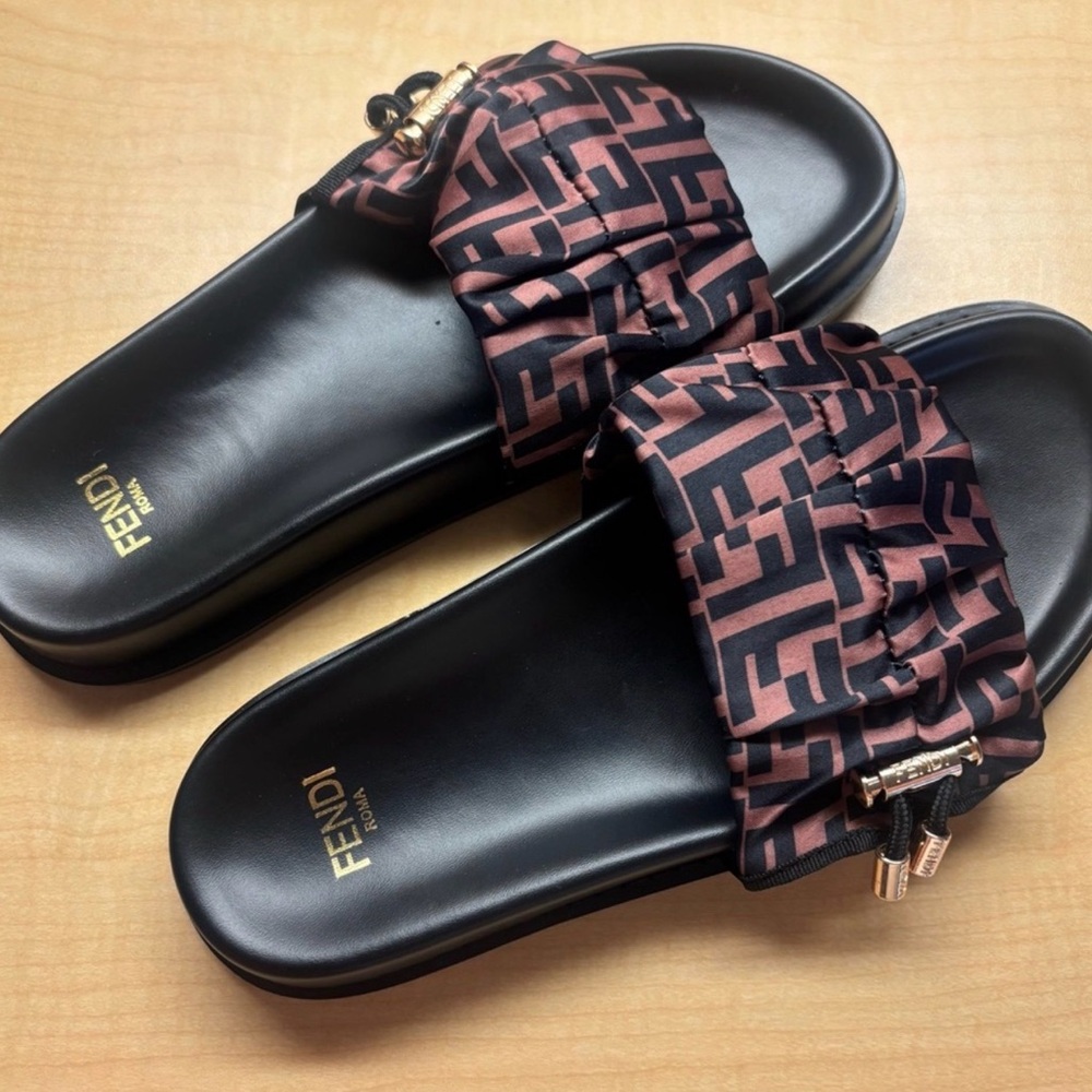 Fendi Black & Brown FF Logo Ruched Slide Sandals